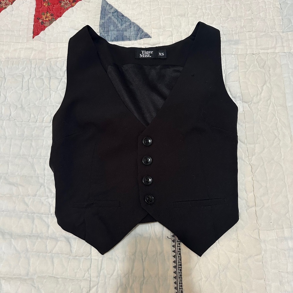 Tiger Mist Waistcoat Vest Black XS Cutout Buckle Back Cropped V-Neck